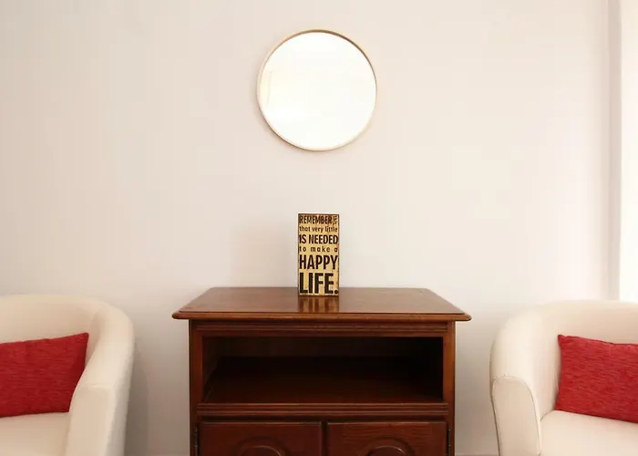 Poppy House In Anjos شقة